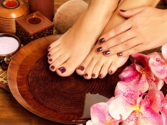 Manicure Pedicure